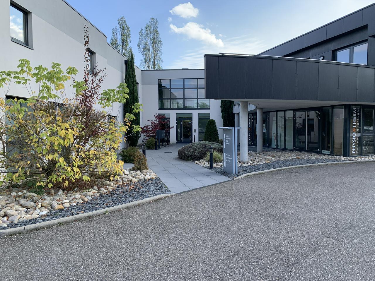 Location Bureau Entzheim Bas-Rhin OLBUR2110751 1