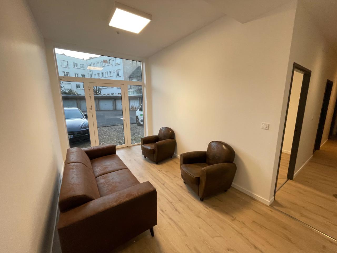 Vente Bureau Tours Indre-et-Loire OVBUR2427660 1