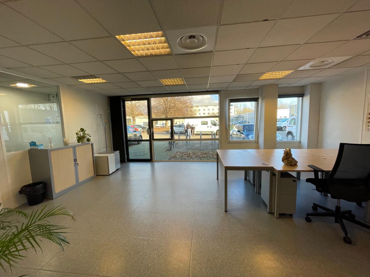 Location Bureau Gières Isère OLBUR2428369 1