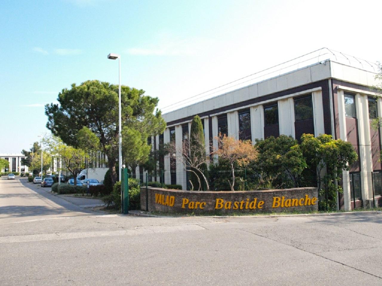 Location Bureau Vitrolles Bouches-du-Rhône OLBUR2114916 1