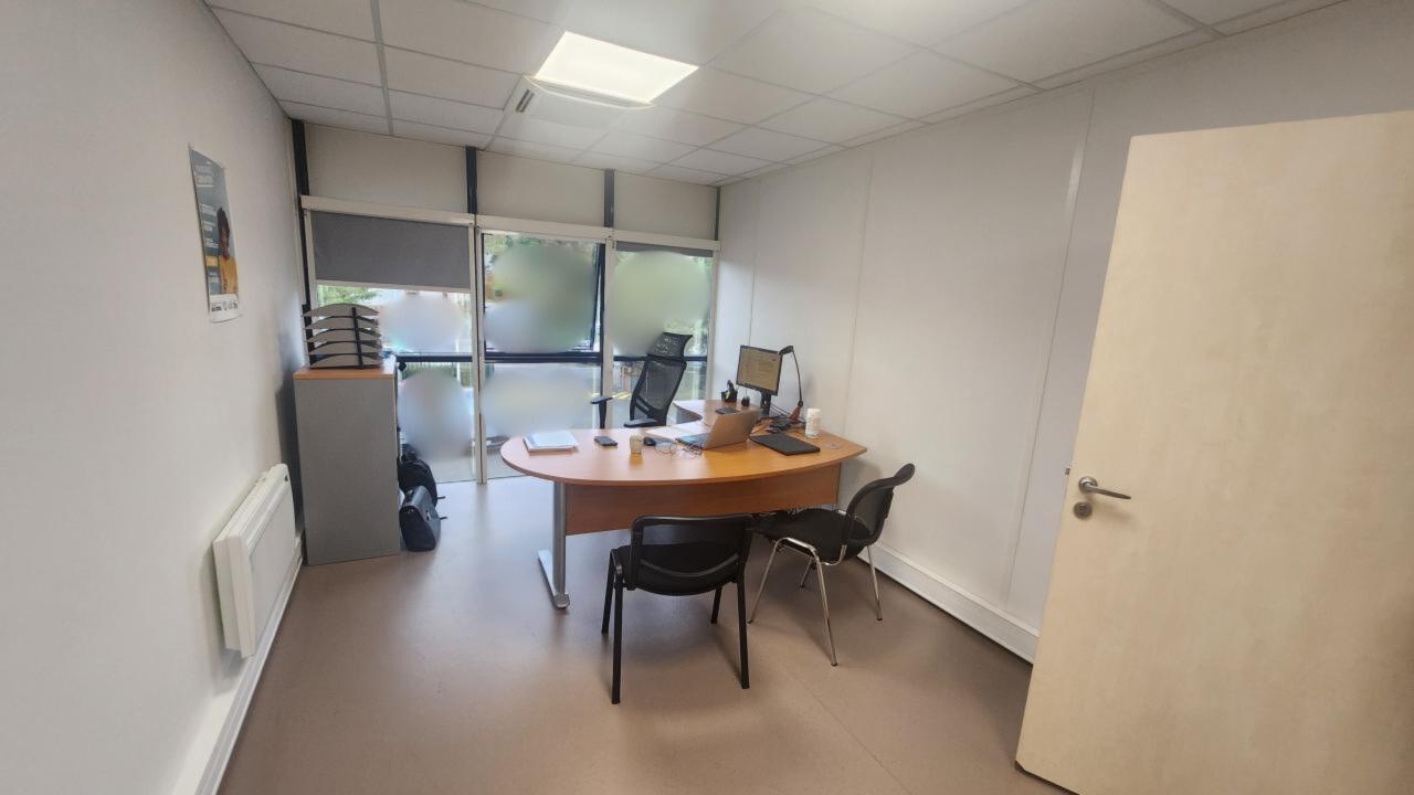 Vente Bureau Chelles Seine-et-Marne OVBUR2531182 1