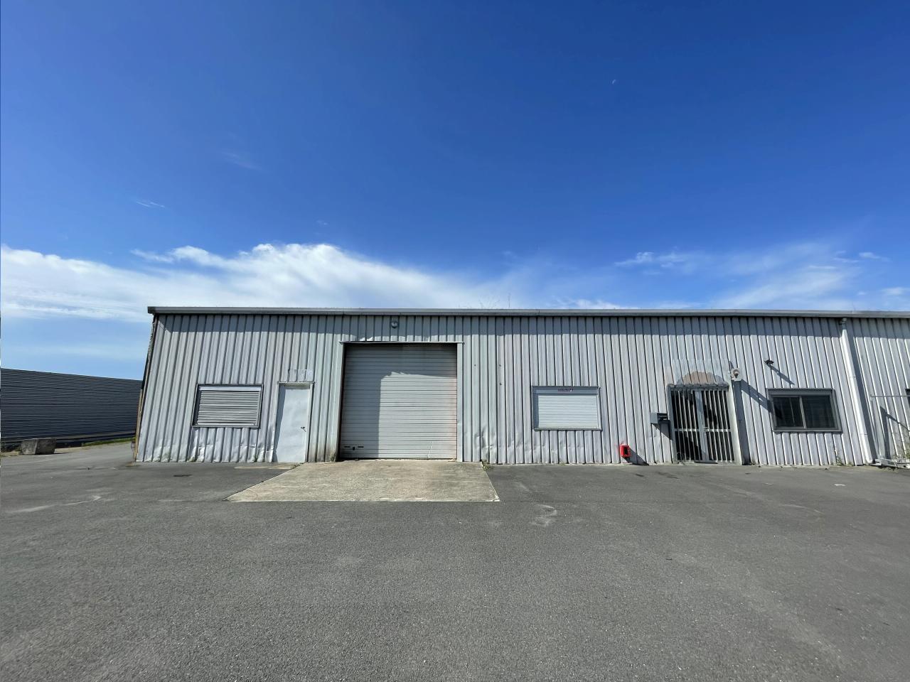 Location Local d'activité Fleury-les-Aubrais Loiret OLACT2424846 1