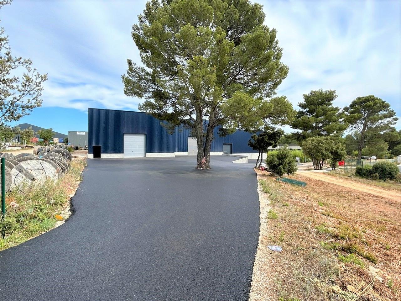 Location Local d'activité Signes Var OLACT2422373 1