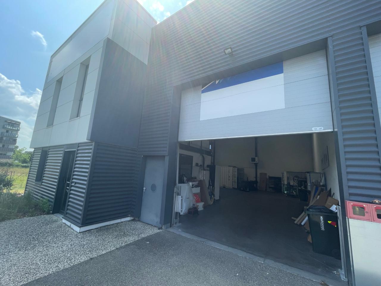 Location Local d'activité Saint-Fons Val-de-Marne OLACT2532770 1