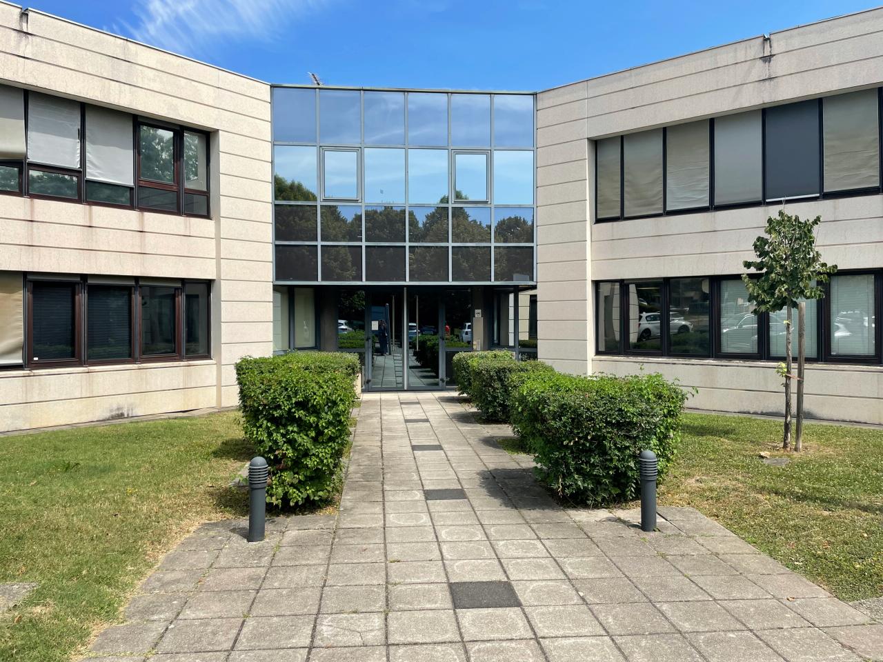 Location Coworking Montbonnot-Saint-Martin Isère OLBUR2207827 1