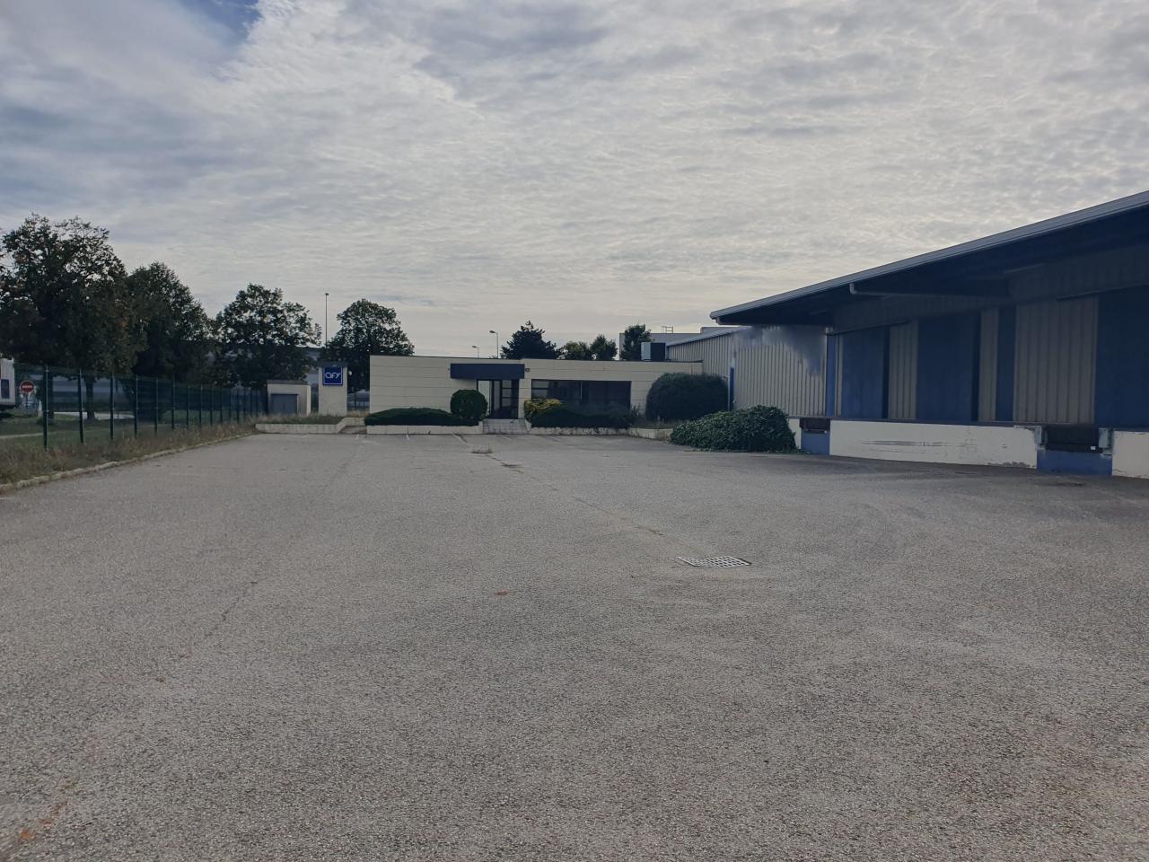 Vente Local d'activité Saint-Quentin-Fallavier Isère OVACT2534180 1