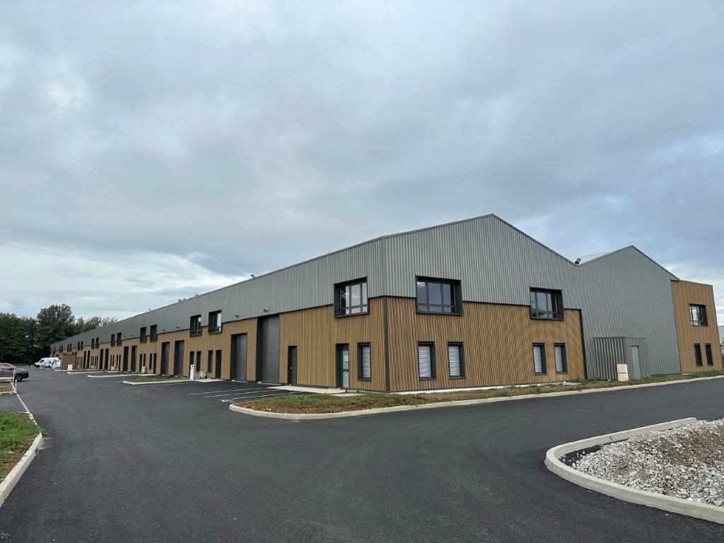 Location Local d'activité Bourgoin-Jallieu Isère OLACT2317432 1