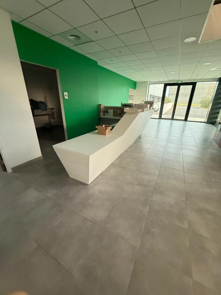 Location Bureau Clermont-l'Hérault Hérault OLBUR2530423 1