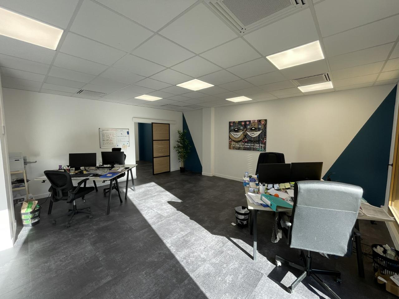 Location Bureau Motte-Servolex Savoie OLBUR2423558 1