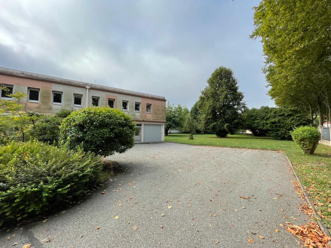 Vente Bureau Chambéry Savoie OVBUR2426555 1