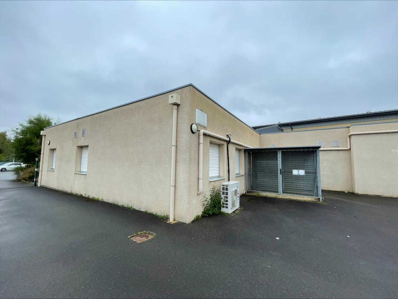 Location Bureau Betton Loire-Atlantique OLBUR2425421 1