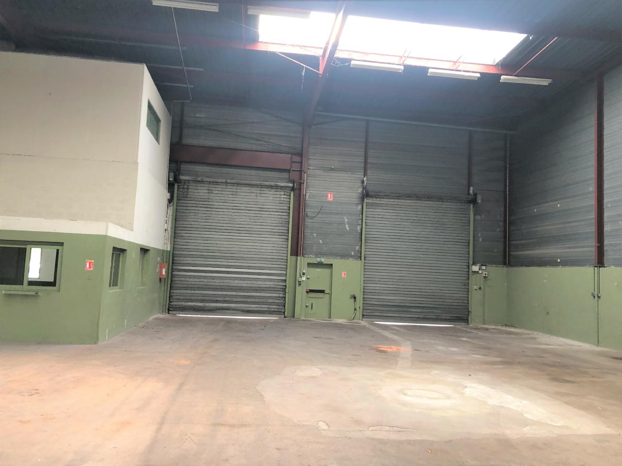 Location Local d'activité Aubagne Bouches-du-Rhône OLACT2420655 1