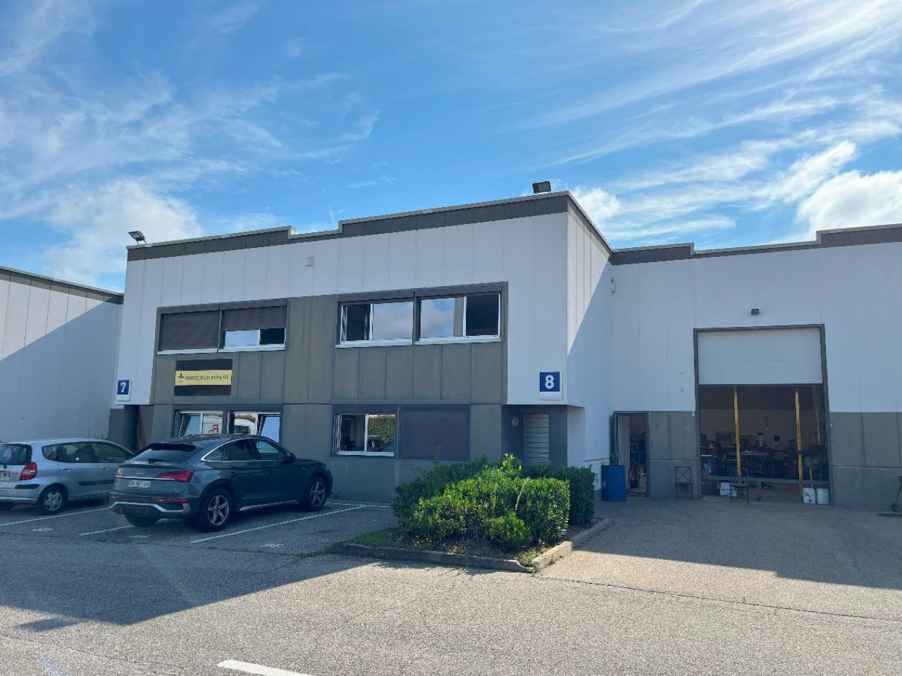 Location Local d'activité Décines-Charpieu Rhône OLACT2108906 1