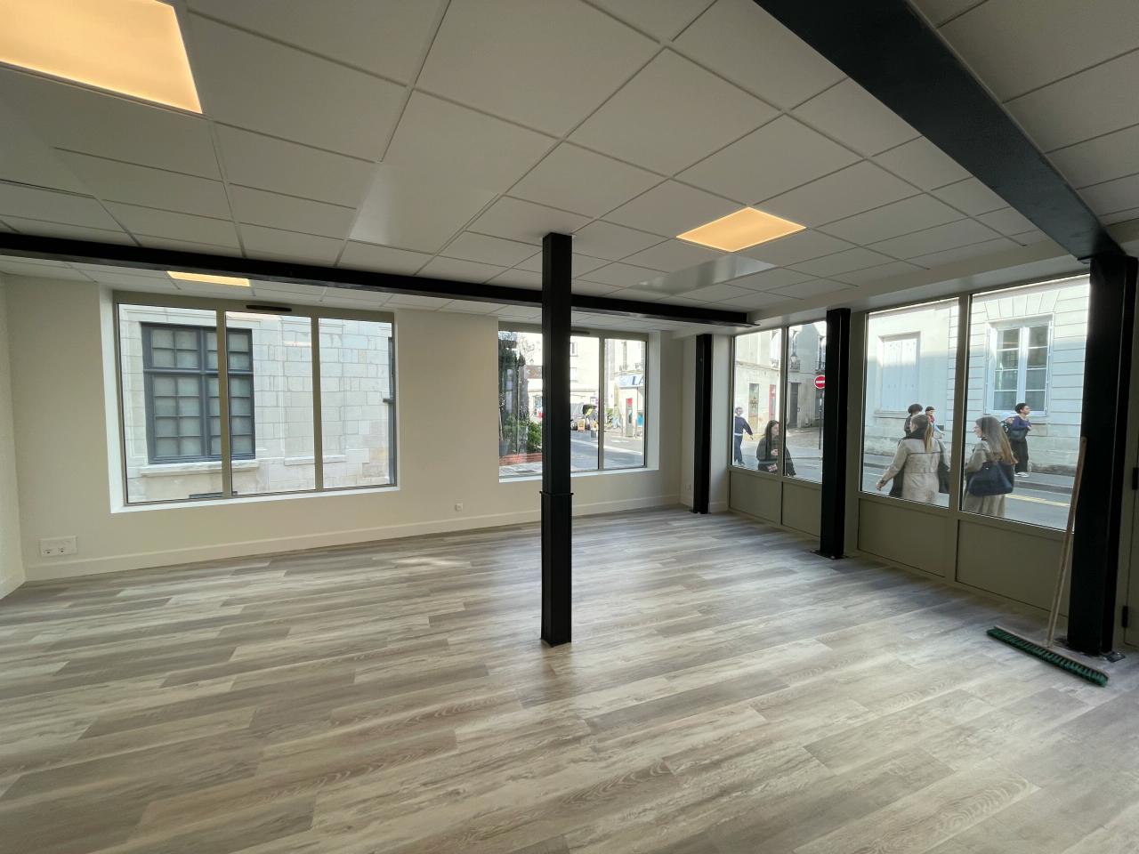 Location Commerce Tours Indre-et-Loire OLCOM2530692 1