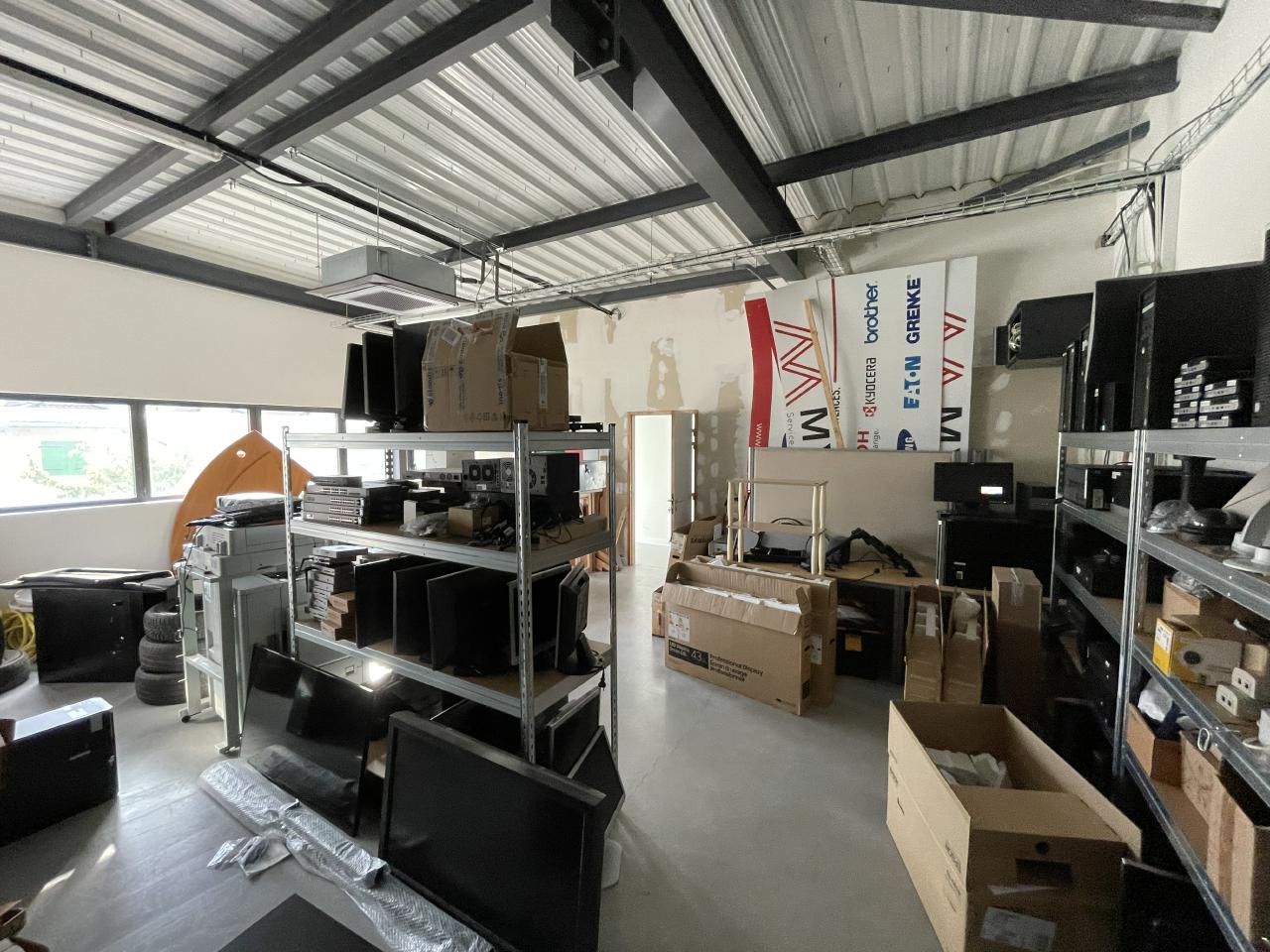 Location Bureau Albertville Savoie OLBUR2314675 1