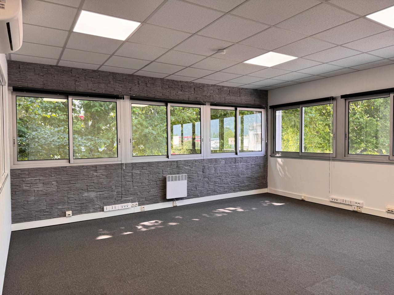 Vente Bureau Saint-Martin-le-Vinoux Isère OVBUR2532570 1