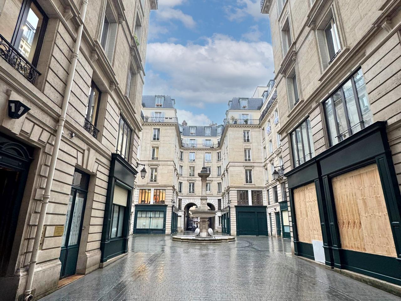 Vente Bureau Paris Paris OVBUR2528804 1