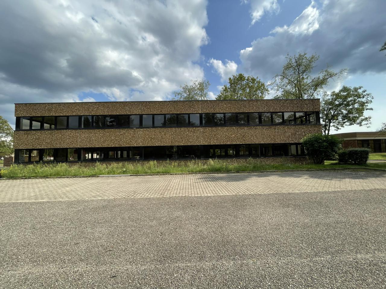 Location Bureau Lingolsheim Bas-Rhin OLBUR2111347 1