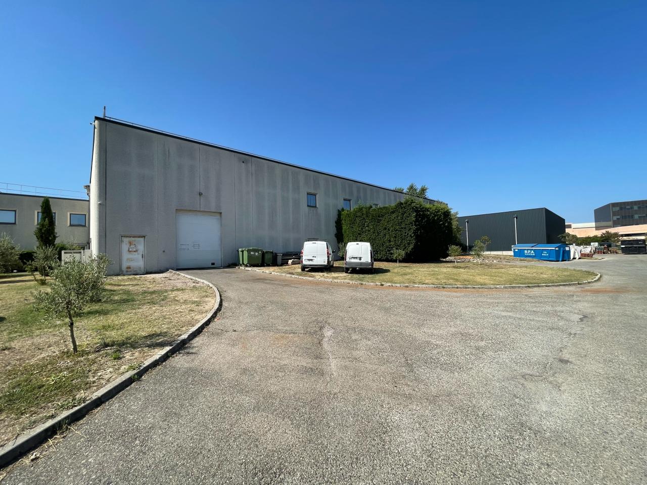 Location Local d'activité Rousset Bouches-du-Rhône OLACT2425416 1
