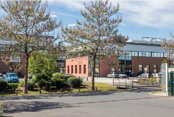 Location Local d'activité Villeneuve-la-Garenne Hauts-de-Seine OLACT2202392 1