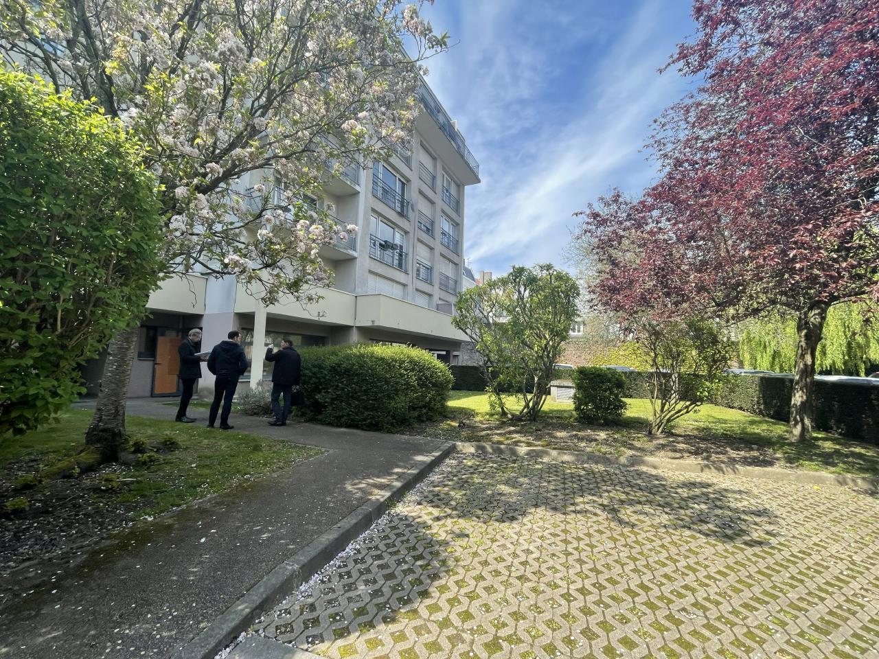 Vente Bureau Lille Nord OVBUR2313474 1