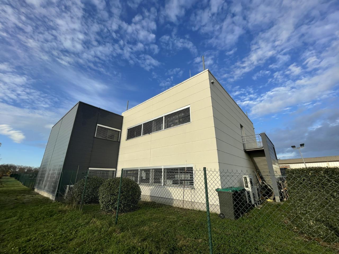 Vente Bureau Merville Haute-Garonne OVBUR2308085 1