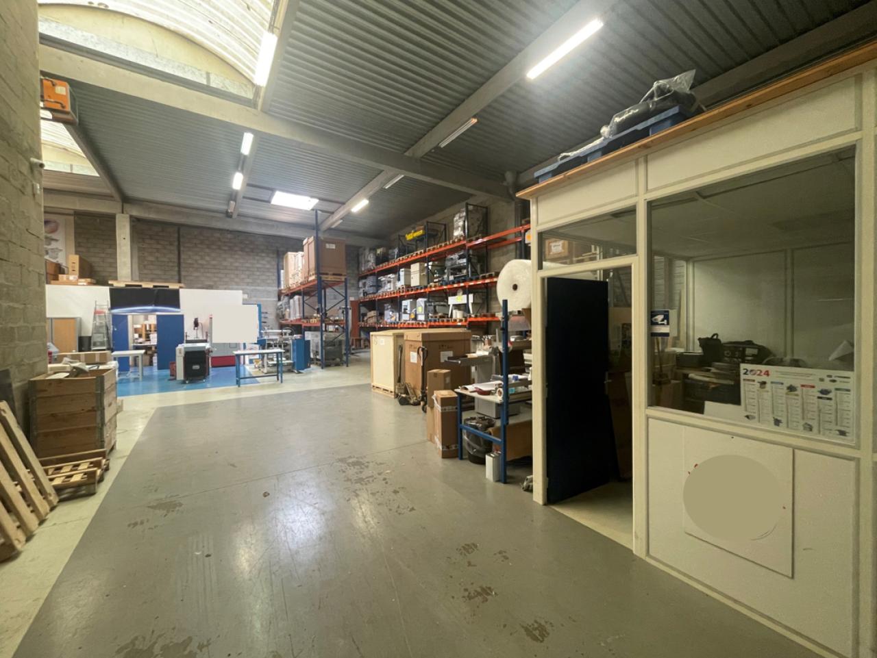 Vente Local d'activité Trappes Yvelines OVACT2424219 1