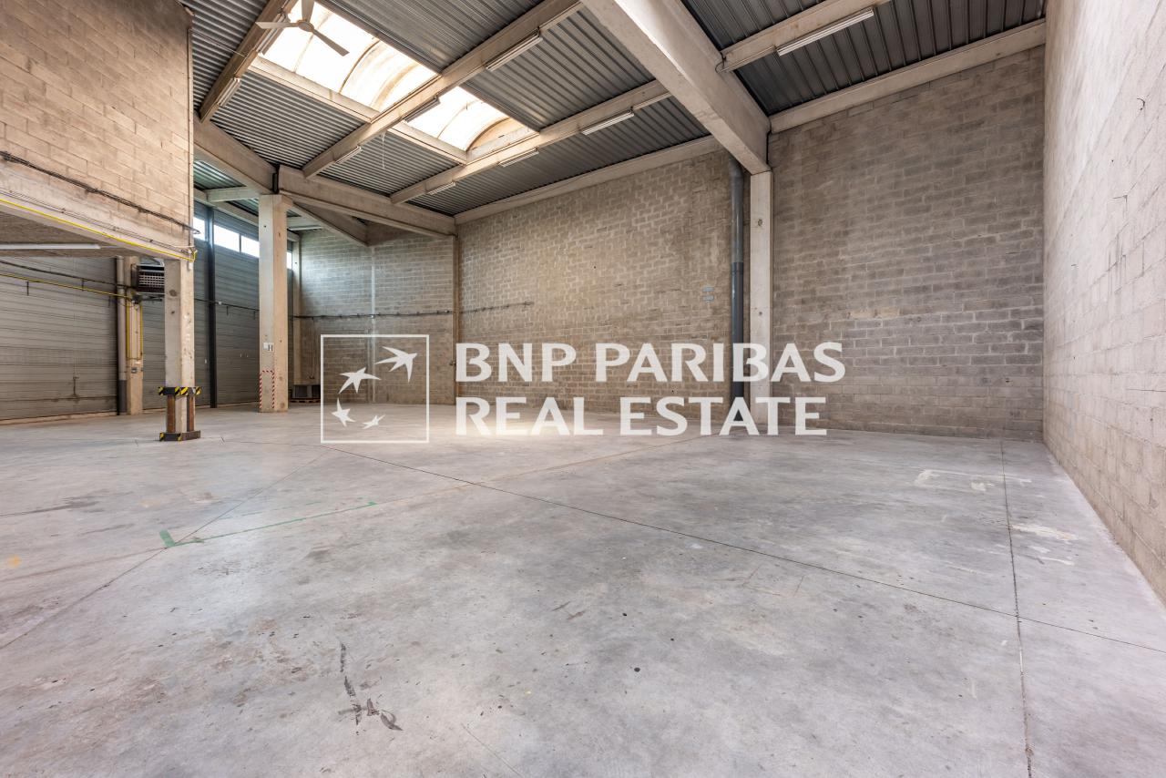 Location Local d'activité Valenton Val-de-Marne OLACT2313752 1
