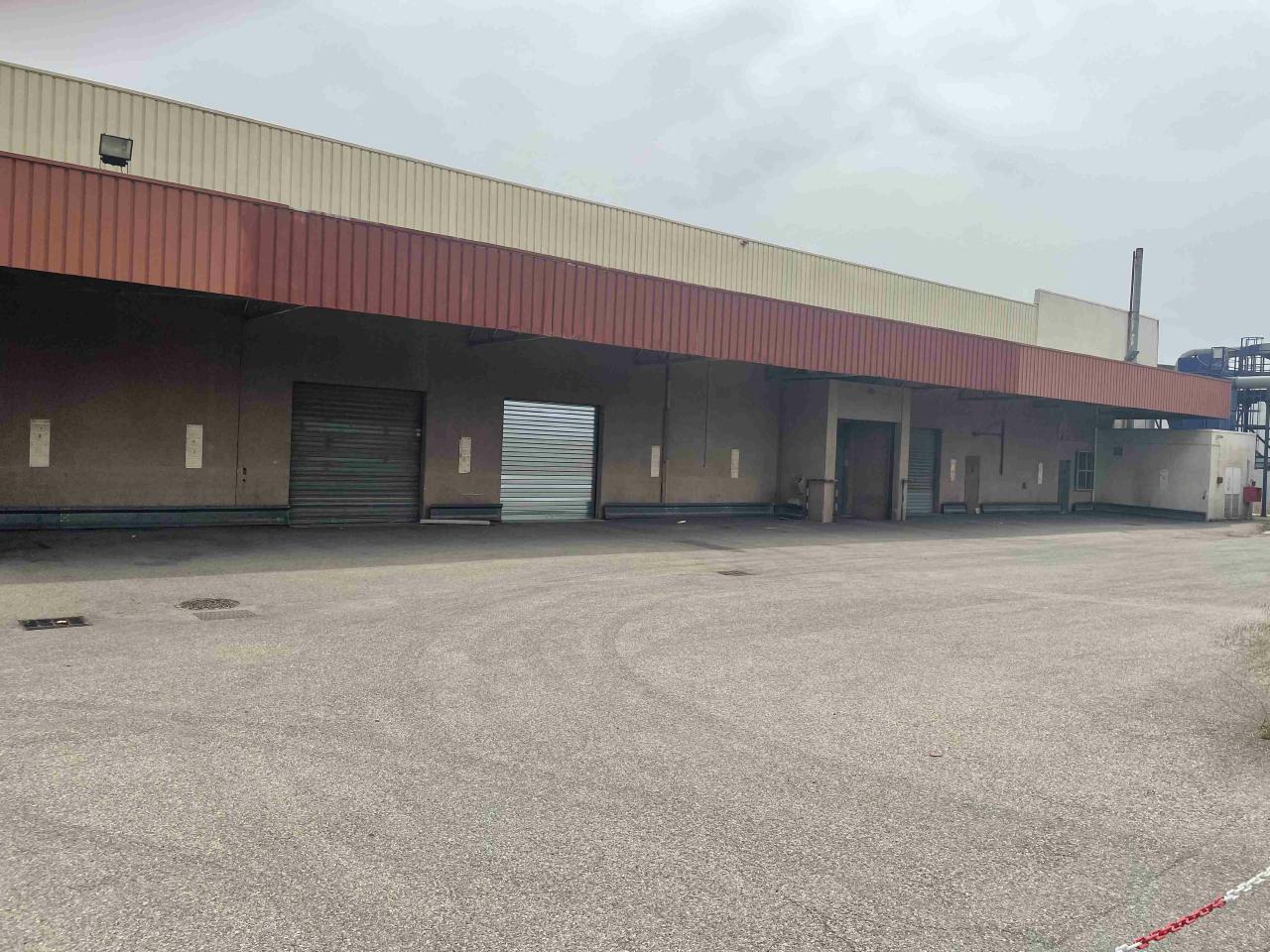 Location Local d'activité Vitrolles Bouches-du-Rhône OLACT2203768 1