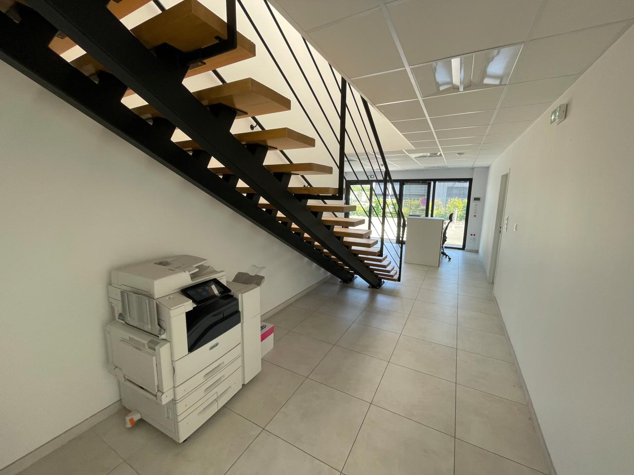 Location Local d'activité Joué-lès-Tours Indre-et-Loire OLACT2533066 1