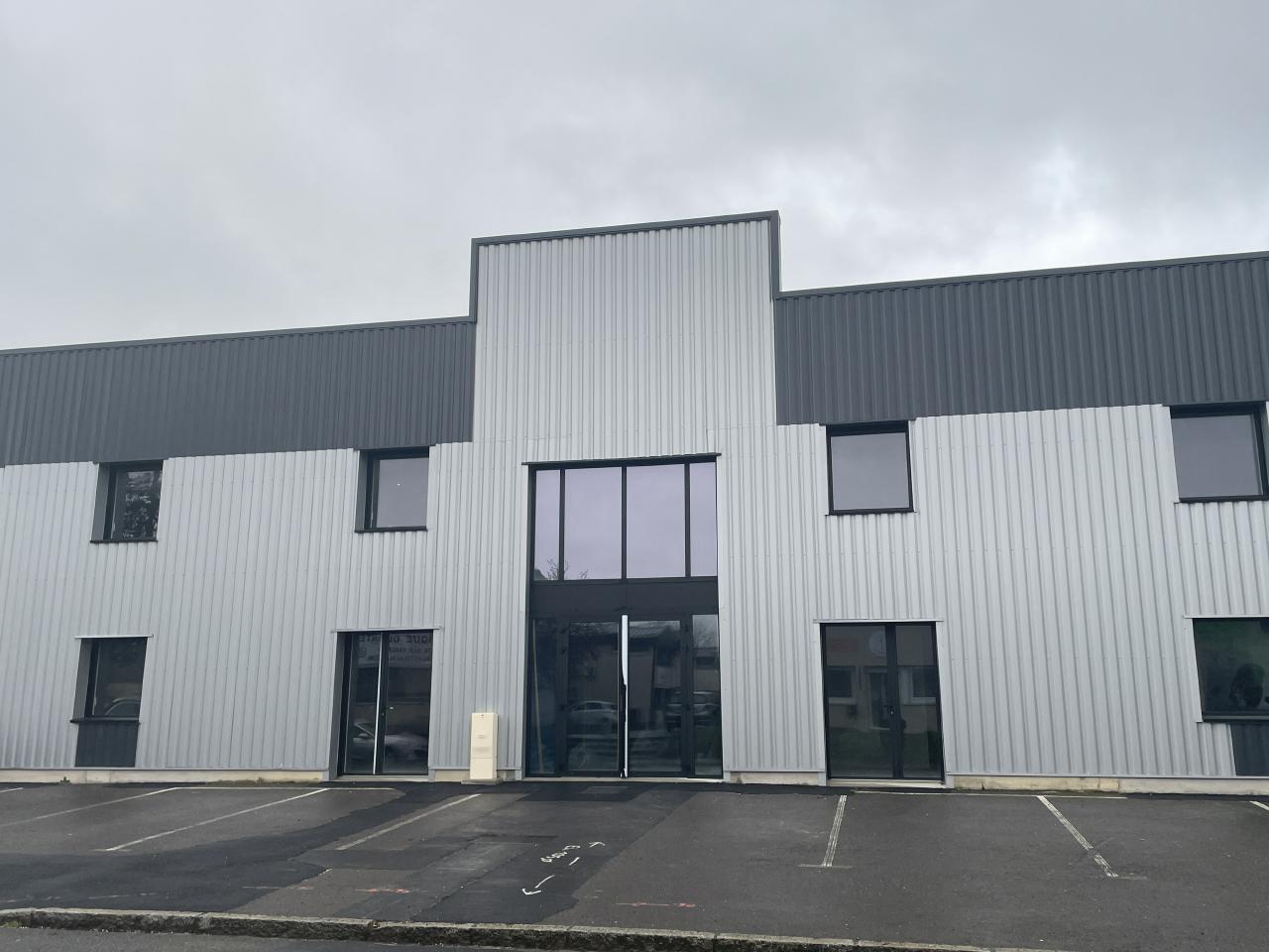 Location Bureau Pacé Ille-et-Vilaine OLBUR2310628 1